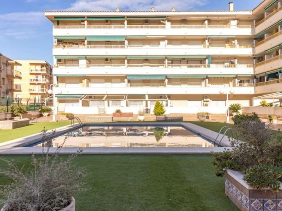 شقة Cambrils Dulces Suenos المظهر الخارجي الصورة